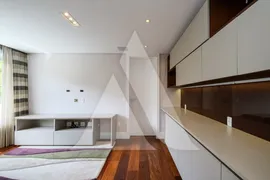 Casa com 4 Quartos à venda, 420m² no Vila Nova Conceição, São Paulo - Foto 28