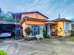 Casa com 4 Quartos à venda, 200m² no Mosela, Petrópolis - Foto 1