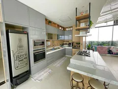 Casa de Condomínio com 4 Quartos à venda, 450m² no Condomínio do Lago, Goiânia - Foto 2