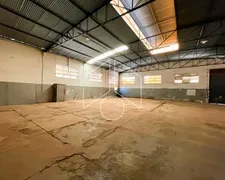 Galpão / Depósito / Armazém à venda, 1130m² no Distrito Industrial Santo Barion, Marília - Foto 11