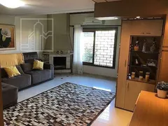 Casa com 3 Quartos à venda, 224m² no Intercap, Porto Alegre - Foto 1