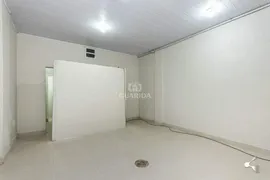 Loja / Salão / Ponto Comercial para alugar, 121m² no Santana, Porto Alegre - Foto 6