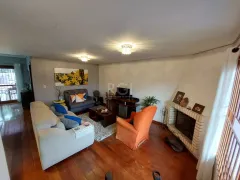 Casa com 3 Quartos à venda, 205m² no Espiríto Santo, Porto Alegre - Foto 3