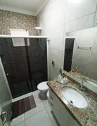 Casa com 3 Quartos para alugar, 220m² no Brasil, Uberlândia - Foto 9