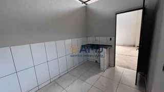 Galpão / Depósito / Armazém para alugar, 150m² no Ipiranga, Goiânia - Foto 5