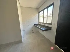 Casa de Condomínio com 4 Quartos à venda, 238m² no Residencial Goiânia Golfe Clube, Goiânia - Foto 17