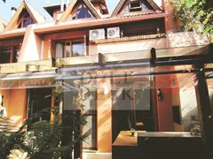 Casa com 4 Quartos para alugar, 320m² no Três Figueiras, Porto Alegre - Foto 32