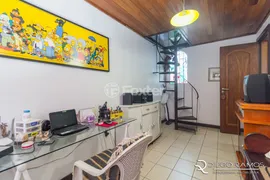 Casa com 3 Quartos à venda, 225m² no Jardim Itú Sabará, Porto Alegre - Foto 15