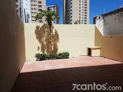 Casa com 4 Quartos para alugar, 400m² no Guararapes, Fortaleza - Foto 5