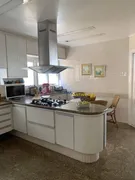 Casa de Condomínio com 4 Quartos à venda, 402m² no Alphaville, Santana de Parnaíba - Foto 2