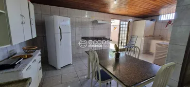 Casa com 3 Quartos à venda, 206m² no Brasil, Uberlândia - Foto 15