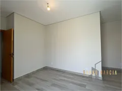 Casa de Condomínio com 3 Quartos à venda, 192m² no Parque Residencial Maria Elmira , Caçapava - Foto 22