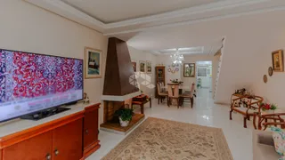 Casa de Condomínio com 3 Quartos à venda, 180m² no Três Figueiras, Porto Alegre - Foto 4