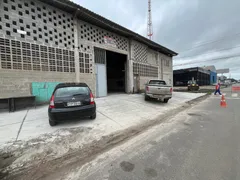 Galpão / Depósito / Armazém para alugar, 700m² no Cobilândia, Vila Velha - Foto 2