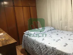 Casa com 3 Quartos à venda, 130m² no Alvorada, Uberlândia - Foto 4