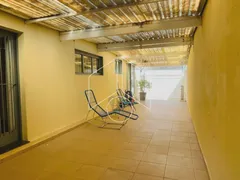 Casa com 3 Quartos à venda, 308m² no Jardim Jequitibá, Marília - Foto 3