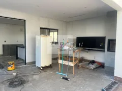 Casa de Condomínio com 3 Quartos à venda, 212m² no Jardins Barcelona, Senador Canedo - Foto 9