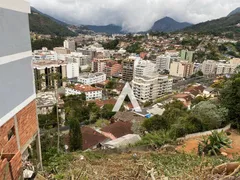 Terreno / Lote / Condomínio à venda, 685m² no Panorama, Teresópolis - Foto 1