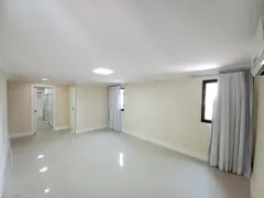 Apartamento com 3 Quartos para alugar, 208m² no Petrópolis, Natal - Foto 29