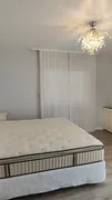 Apartamento com 3 Quartos para alugar, 176m² no Atiradores, Joinville - Foto 2