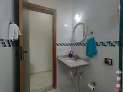 Sobrado com 3 Quartos à venda, 250m² no Vila Valença, São Vicente - Foto 38