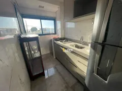 Apartamento com 3 Quartos para alugar, 77m² no Umuarama, Uberlândia - Foto 4