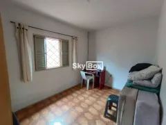 Casa com 3 Quartos à venda, 131m² no Jardim das Palmeiras, Uberlândia - Foto 9