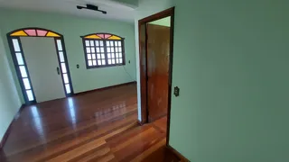 Casa com 3 Quartos para alugar, 120m² no Tijuca, Contagem - Foto 3