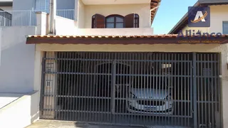 Casa com 4 Quartos à venda, 180m² no Santo Antonio, Louveira - Foto 1