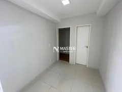 Apartamento com 3 Quartos para alugar, 97m² no Fragata, Marília - Foto 2
