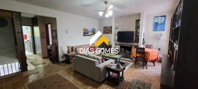 Casa com 3 Quartos à venda, 248m² no Centro, Pelotas - Foto 12