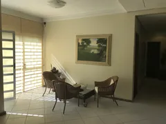 Prédio Inteiro com 9 Quartos para alugar, 550m² no Setor Oeste, Goiânia - Foto 13