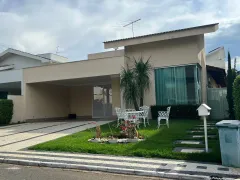 Casa de Condomínio com 3 Quartos para alugar, 280m² no Jardins Madri, Goiânia - Foto 23