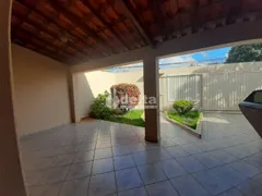 Casa com 3 Quartos à venda, 200m² no Jardim Finotti, Uberlândia - Foto 1