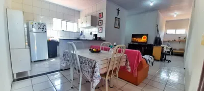 Casa com 6 Quartos à venda, 240m² no Sao Gerardo, Fortaleza - Foto 10