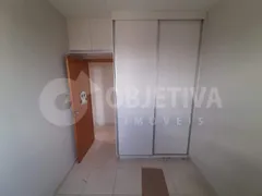 Apartamento com 2 Quartos para alugar, 55m² no Jardim Brasília, Uberlândia - Foto 7