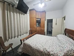 Casa com 4 Quartos à venda, 228m² no Centro, Taubaté - Foto 8