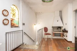 Casa com 3 Quartos à venda, 221m² no Santa Maria Goretti, Porto Alegre - Foto 9