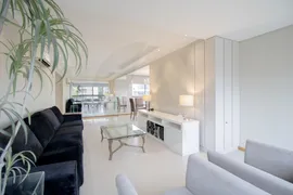 Apartamento com 2 Quartos para alugar, 120m² no Rio Branco, Porto Alegre - Foto 7