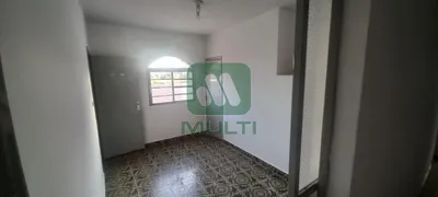 Casa com 4 Quartos para alugar, 300m² no Martins, Uberlândia - Foto 10