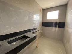 Casa com 3 Quartos à venda, 226m² no Marbrasa, Cachoeiro de Itapemirim - Foto 11