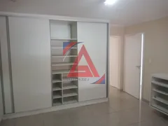 Casa com 3 Quartos à venda, 138m² no Metalúrgicos, Osasco - Foto 13