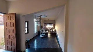 Casa com 4 Quartos à venda, 200m² no Jardim das Industrias, Jacareí - Foto 2