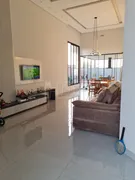 Casa de Condomínio com 3 Quartos à venda, 210m² no Jardim das Acacias II, Araraquara - Foto 3