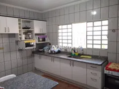 Casa com 3 Quartos à venda, 242m² no Palmital, Marília - Foto 5