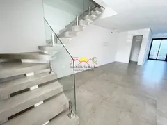 Casa com 3 Quartos à venda, 133m² no Boa Vista, Joinville - Foto 5