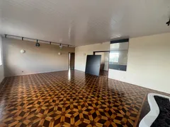 Apartamento com 4 Quartos para alugar, 250m² no Olarias, Ponta Grossa - Foto 3