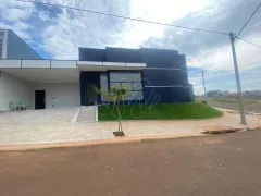 Casa de Condomínio com 3 Quartos à venda, 150m² no Jardim Universal, Araraquara - Foto 1