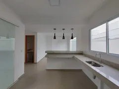 Casa de Condomínio com 3 Quartos para alugar, 198m² no Bosque dos Buritis, Uberlândia - Foto 7
