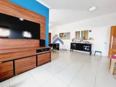 Casa com 4 Quartos à venda, 220m² no Monte Belo, Taubaté - Foto 1